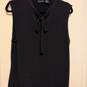 Tahari Black Sleeveless Women's Top